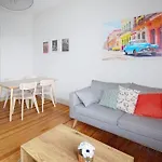 Cozy - Center Apartmán *