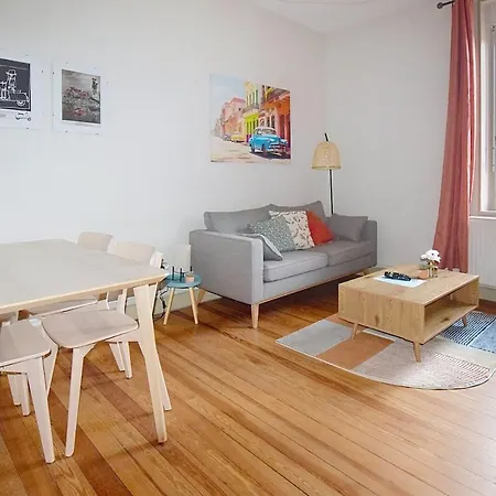 Cozy - Center Apartment